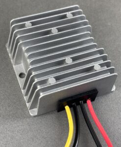 直流電源轉換器 12V轉12V5A DC-DC Converter IN 12V OUT 12V5A