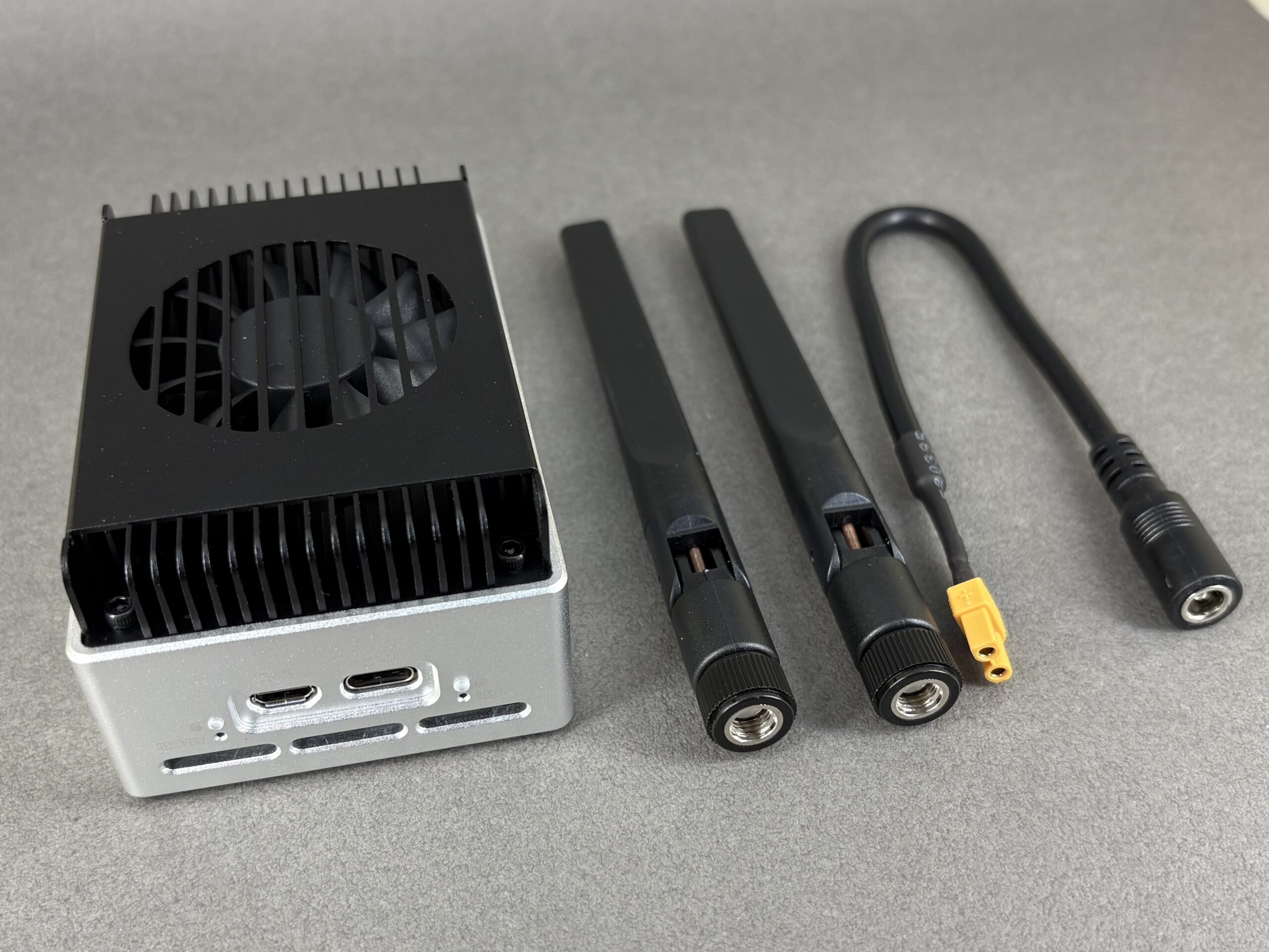 【現貨】reComputer Mini J4012 (安裝Jetson Orin NX 16 GB運算模組+128GB SSD):圖片 2