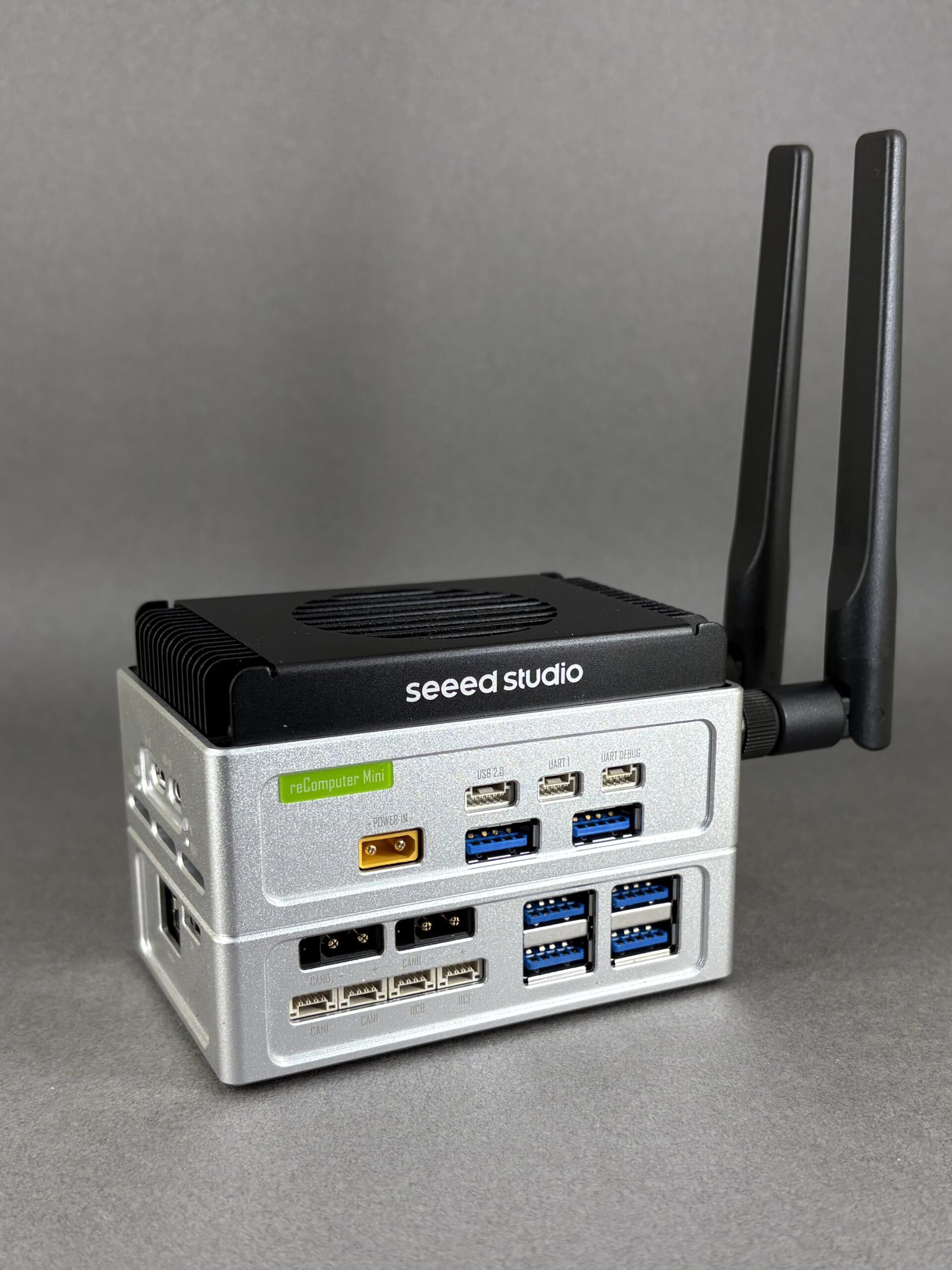 【預購】reComputer Mini J4012 含擴充盒 (安裝Jetson Orin NX 16 GB運算模組+128GB SSD):圖片 2