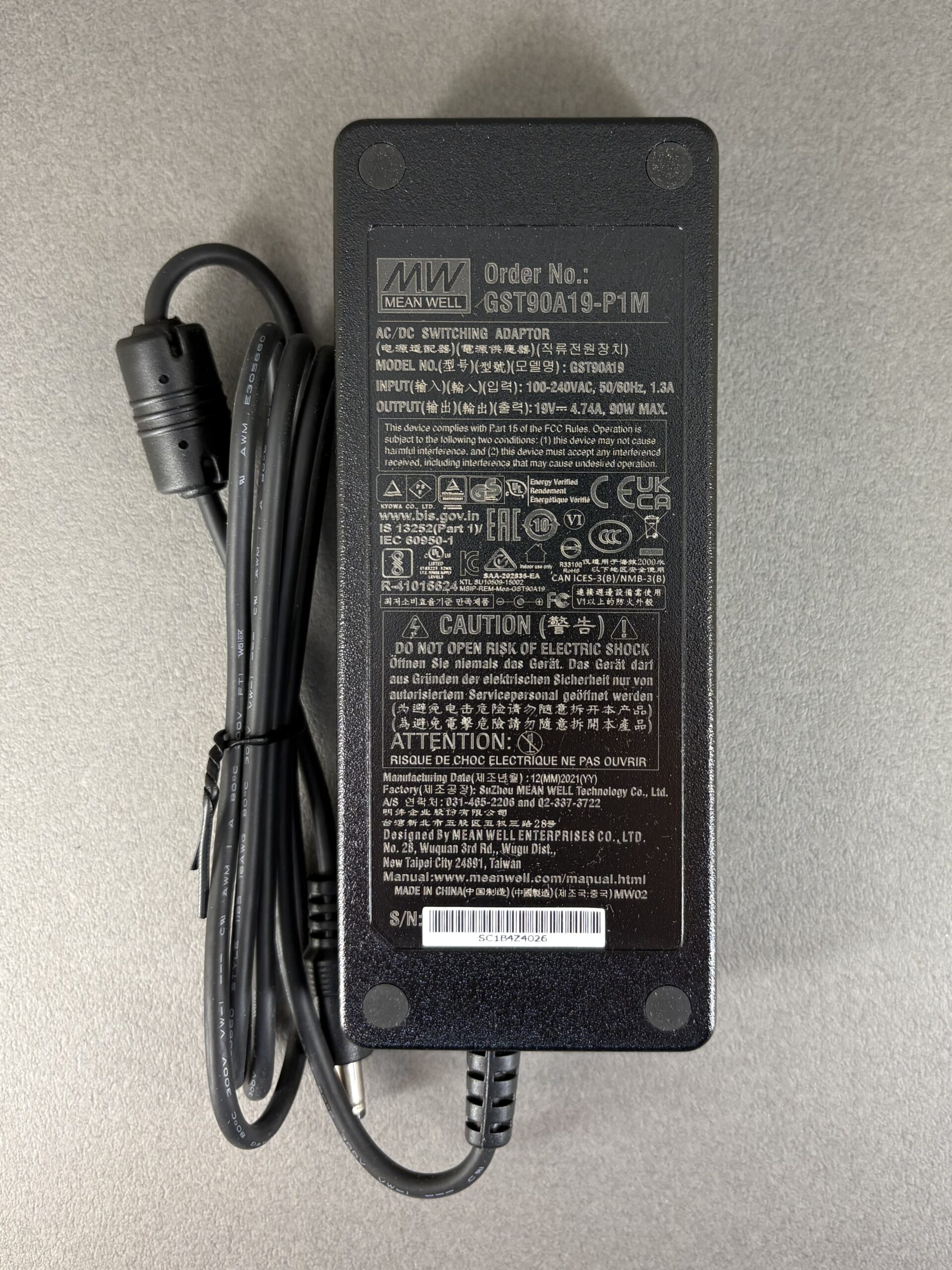 明緯19V4.74A 90W 直流變壓器 GST90A-P1M